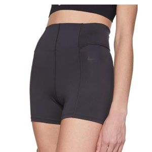 nike shorts high waisted